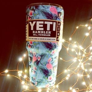 Flamingo Yeti tumbler 30 Oz